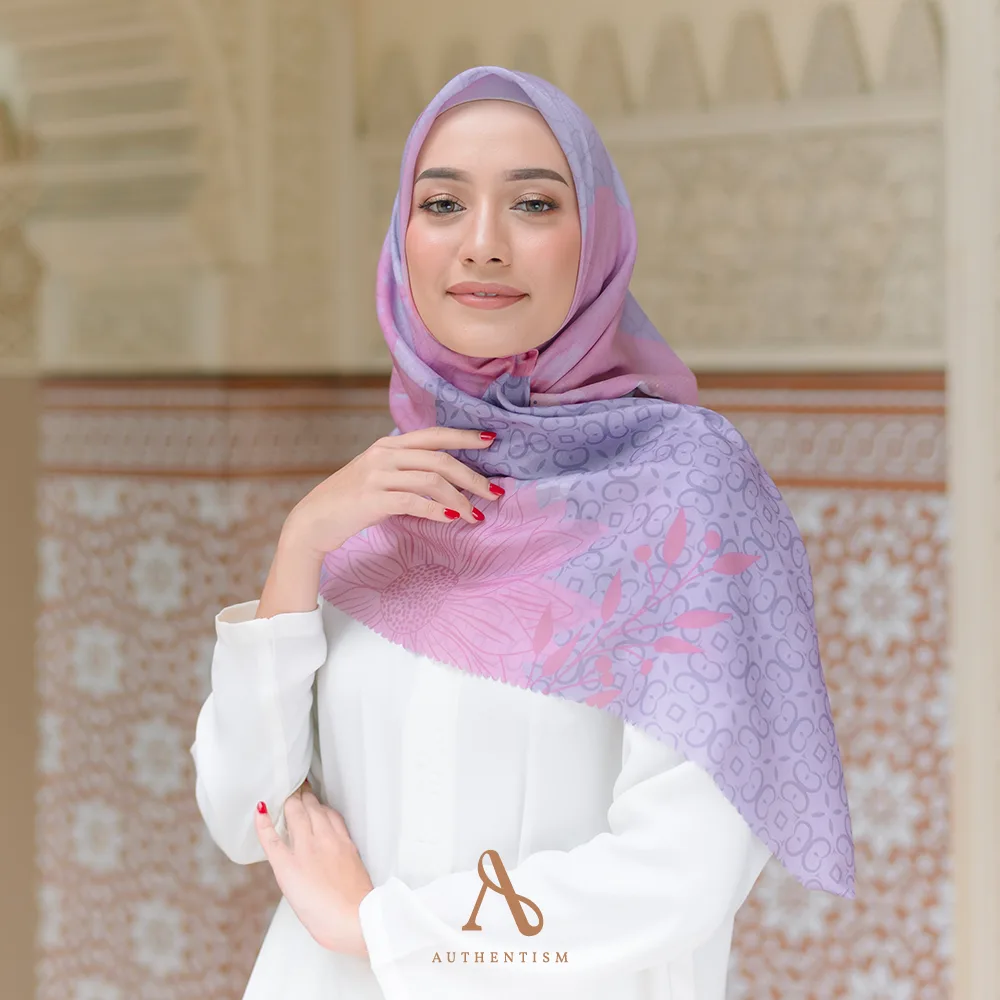 Violet Aurora Scarf