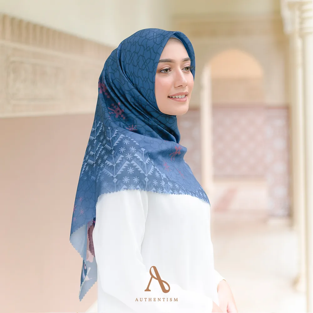 Annida Ocean Blue Scarf - Image 3