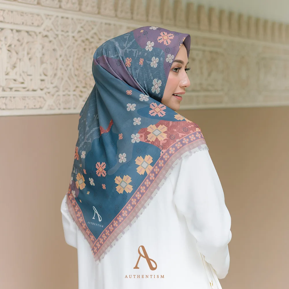 Shanna Blue Green Scarf - Image 2