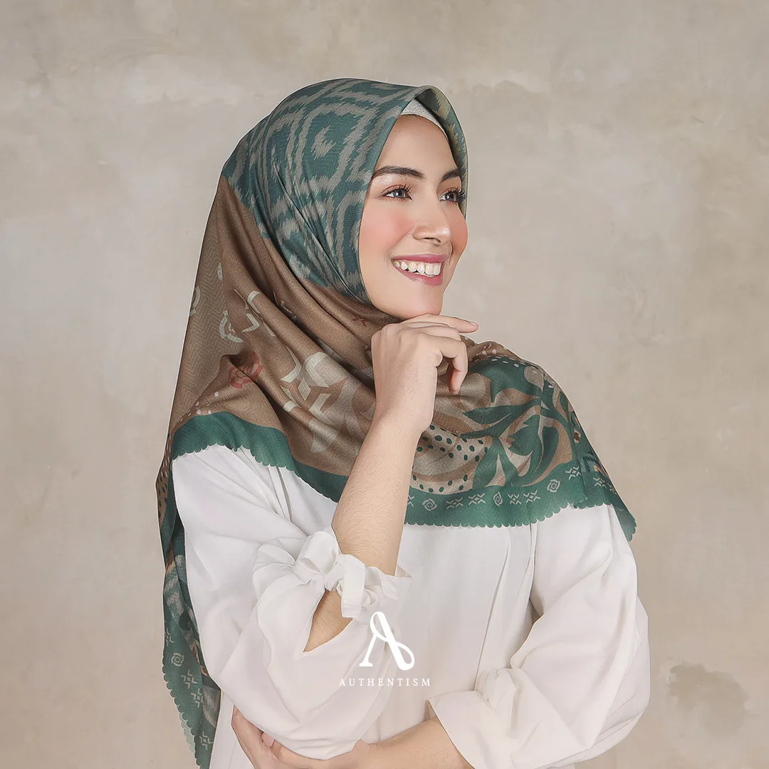 Faiha Scarf