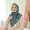 Nuha Scarf
