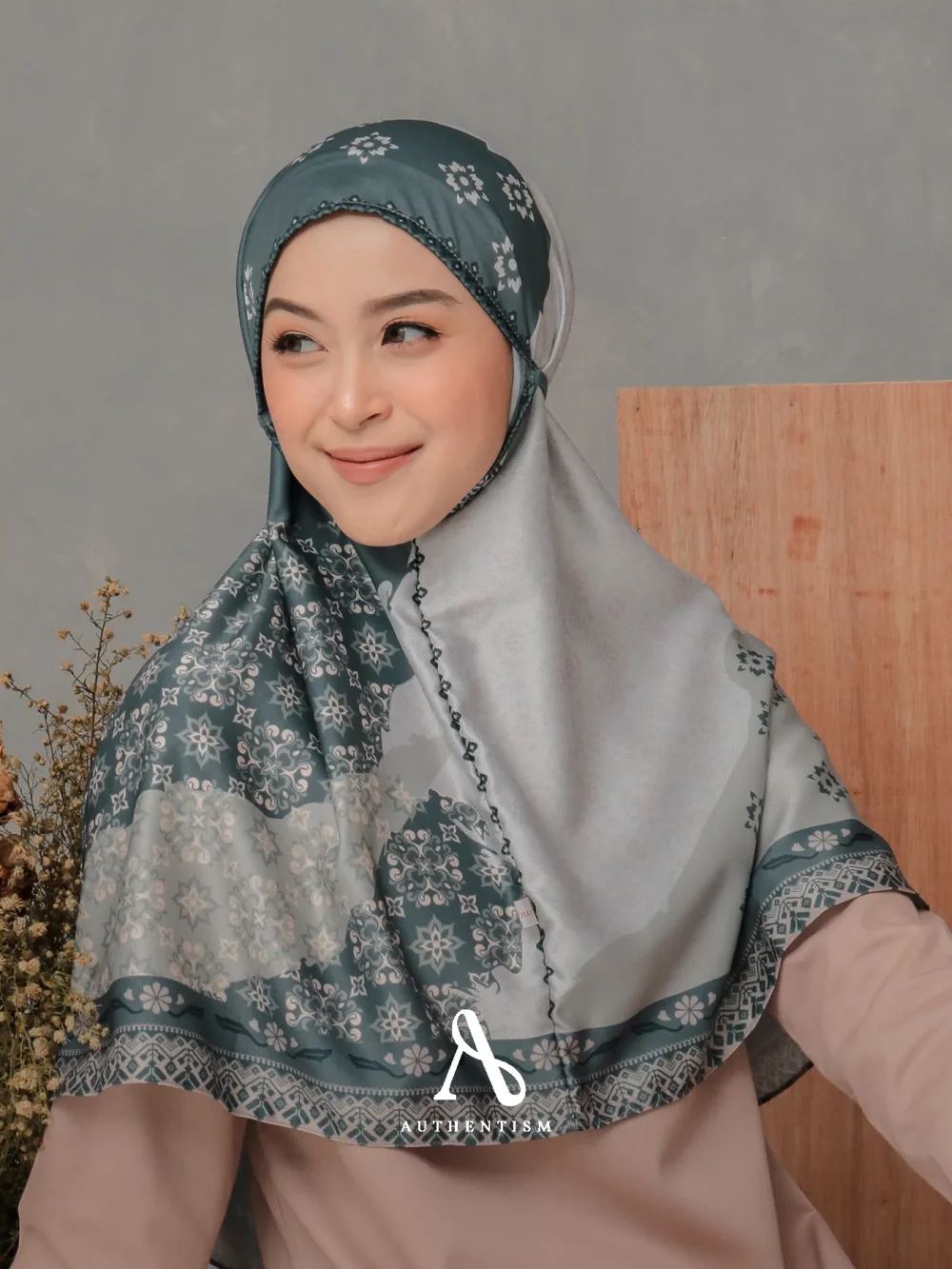 [PRE-ORDER] Rana Khimar