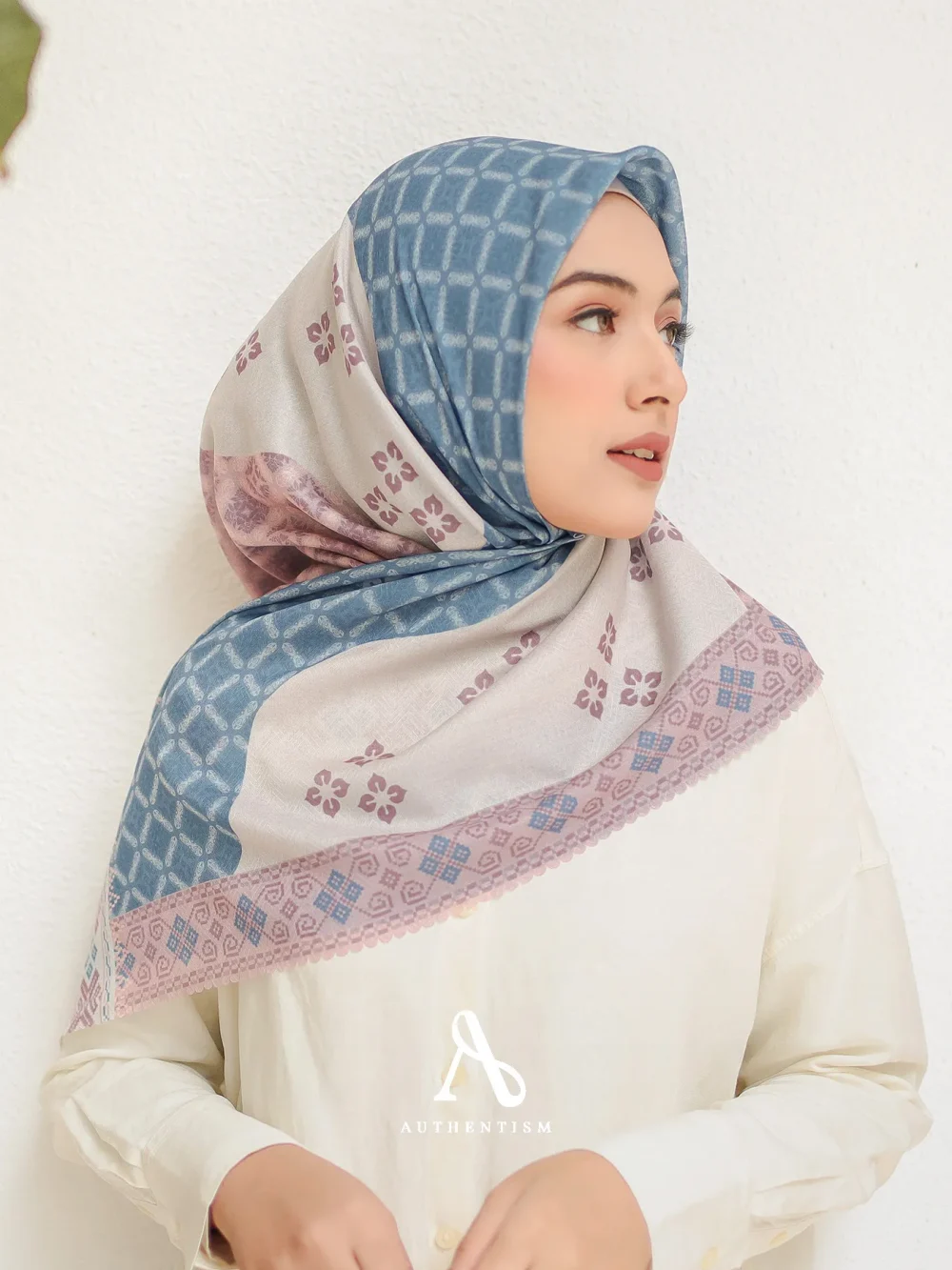 Seiya Scarf