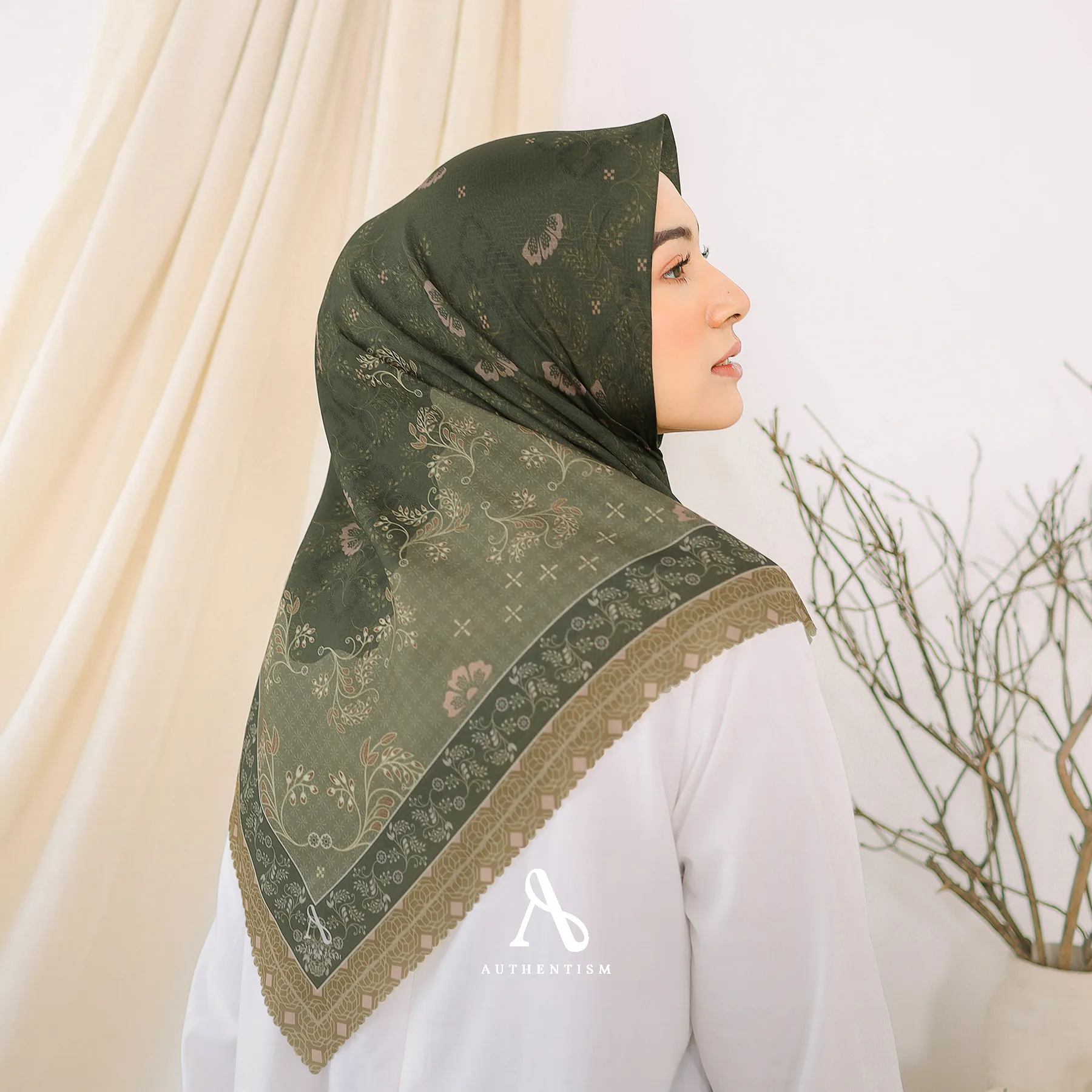 Alaura Scarf - Image 4
