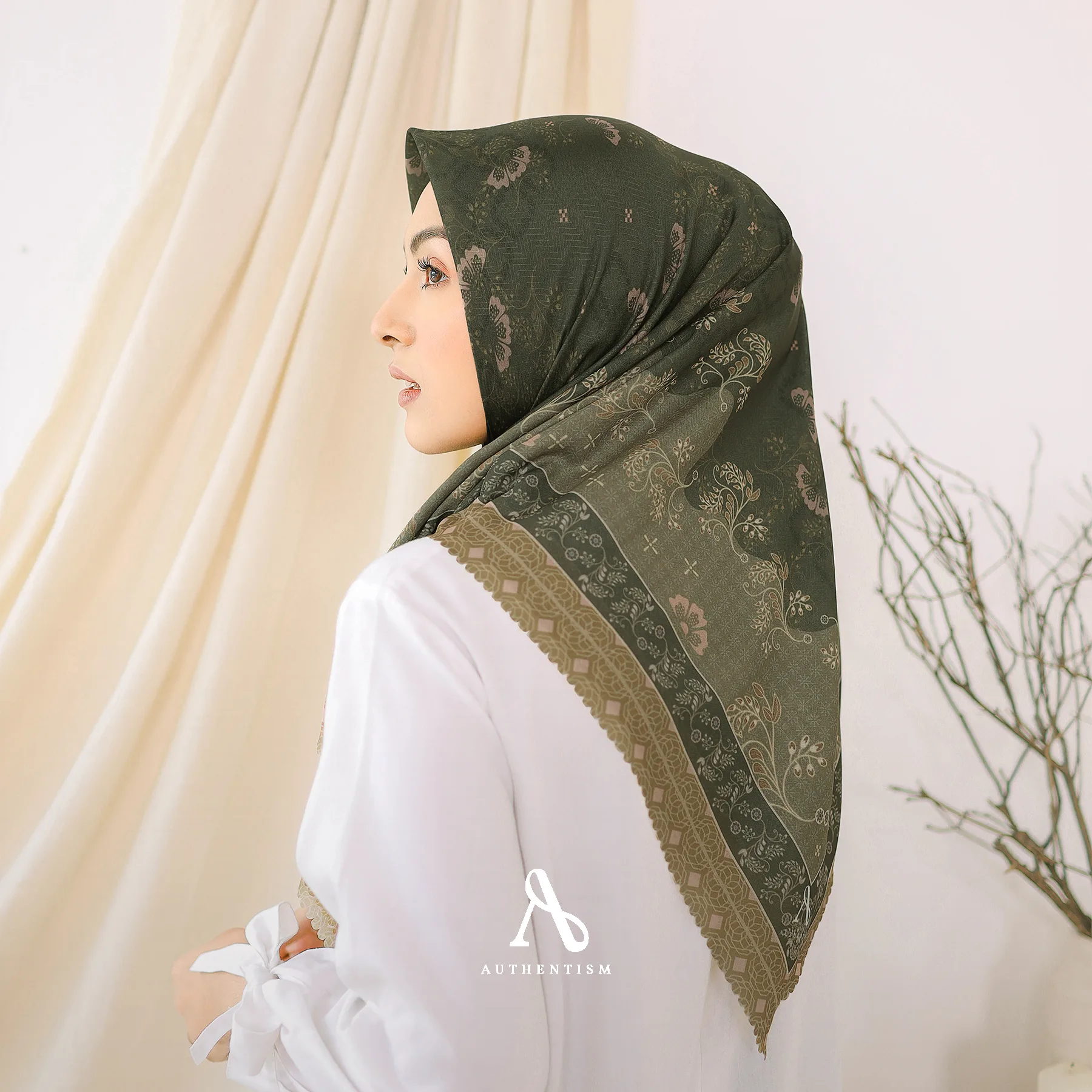 Alaura Scarf - Image 3