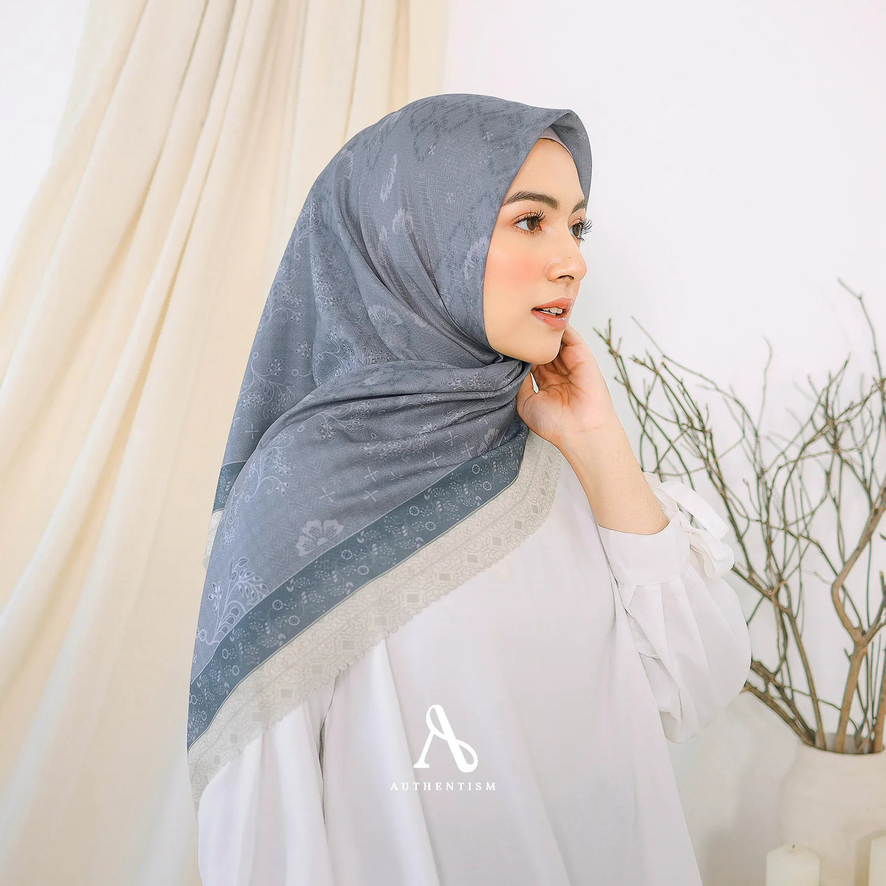 Arshavina Scarf - Image 4