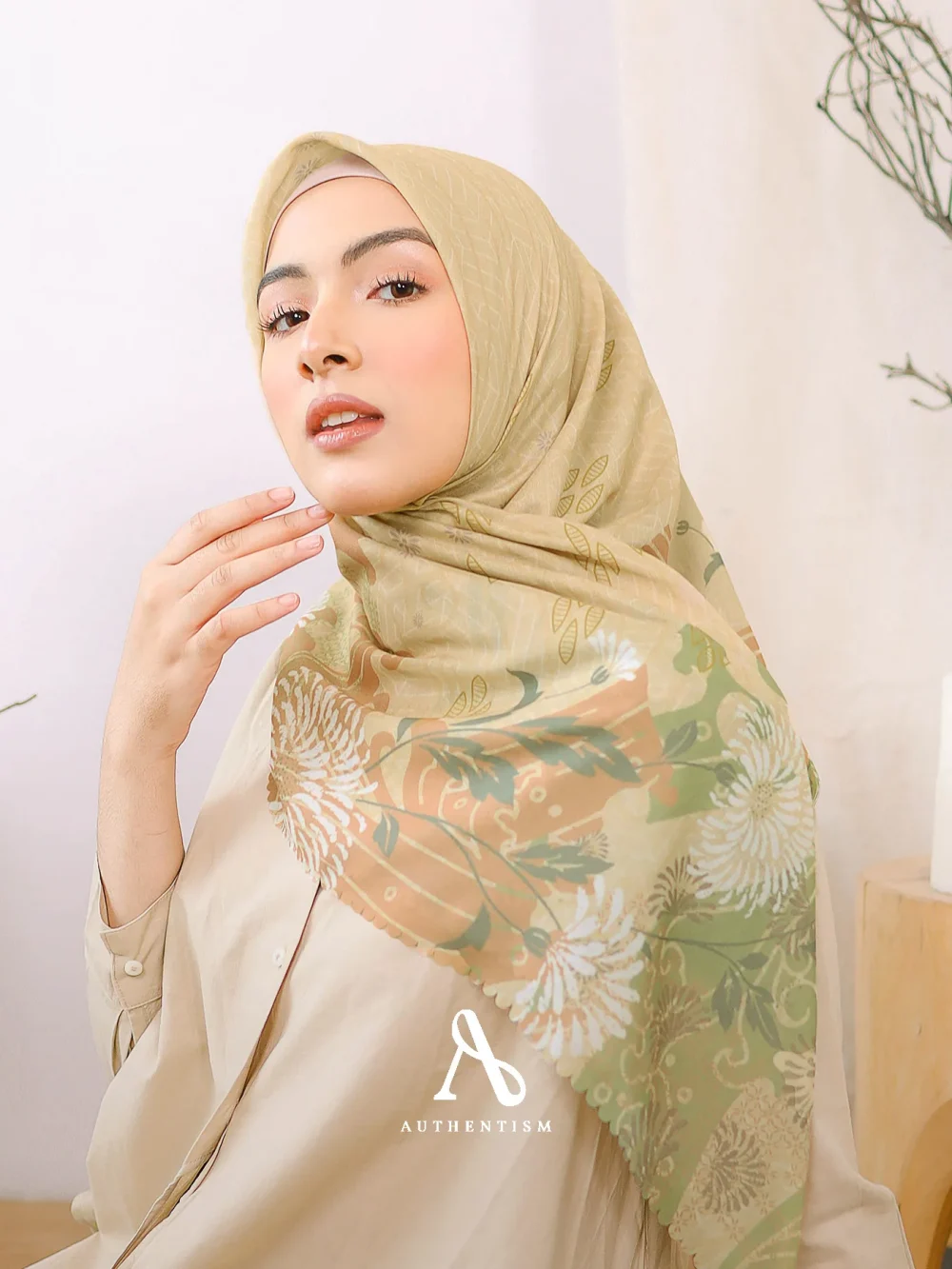 Fuli Scarf