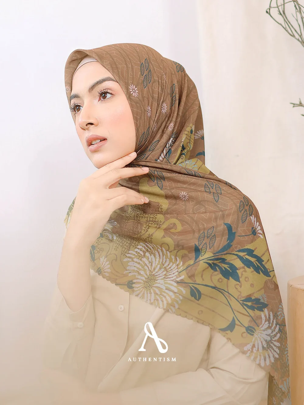 Idha Scarf