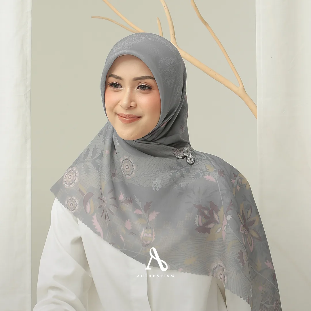 Tasha Scarf