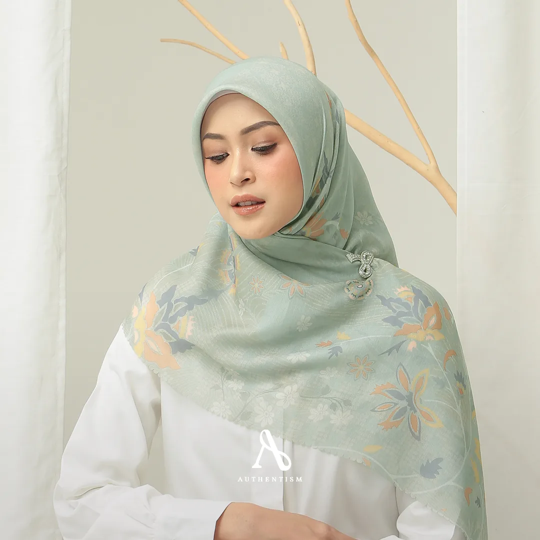 Uzma Scarf - Image 6