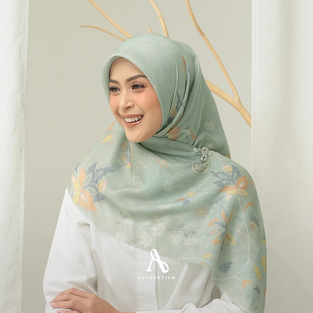 Uzma Scarf - Image 9