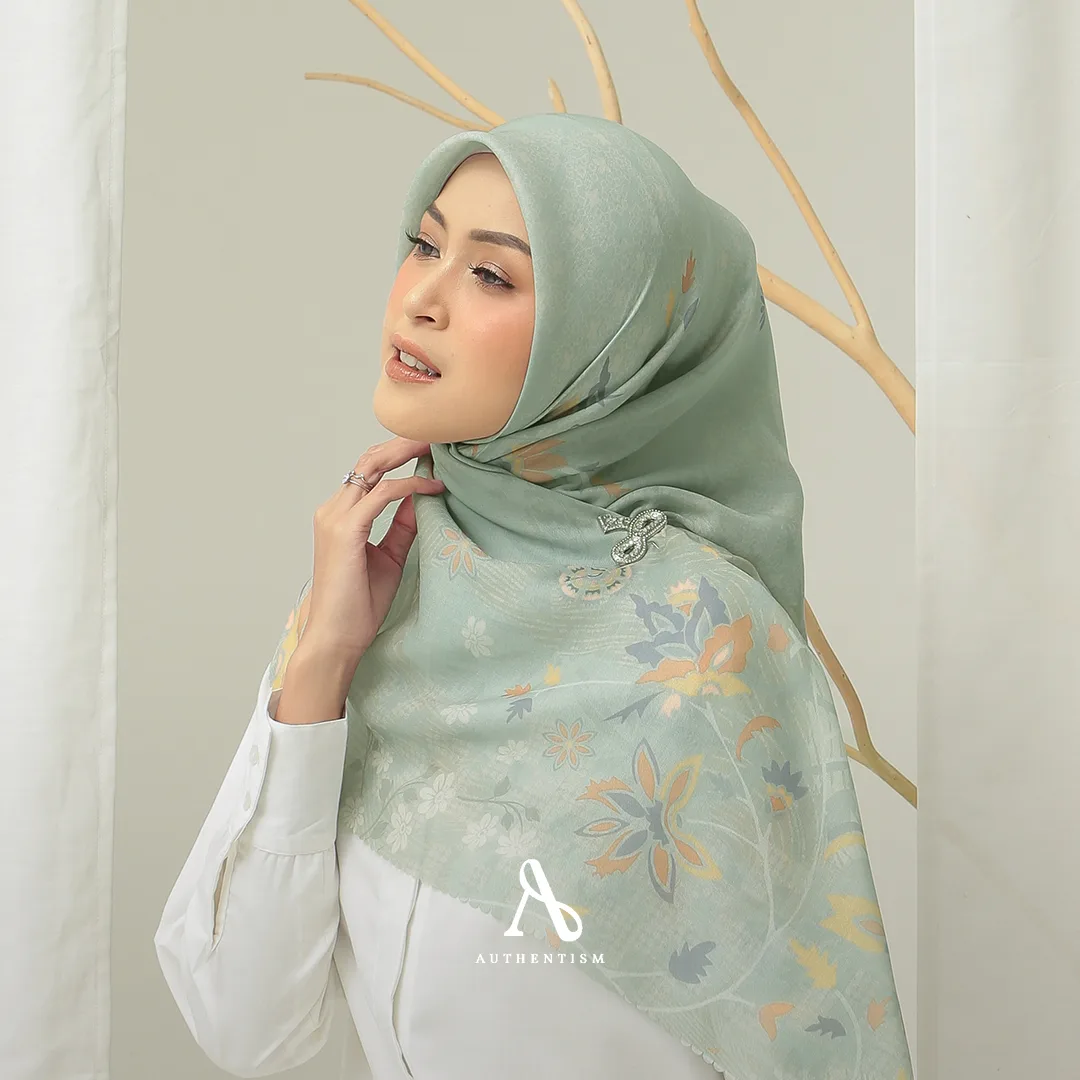Uzma Scarf - Image 8