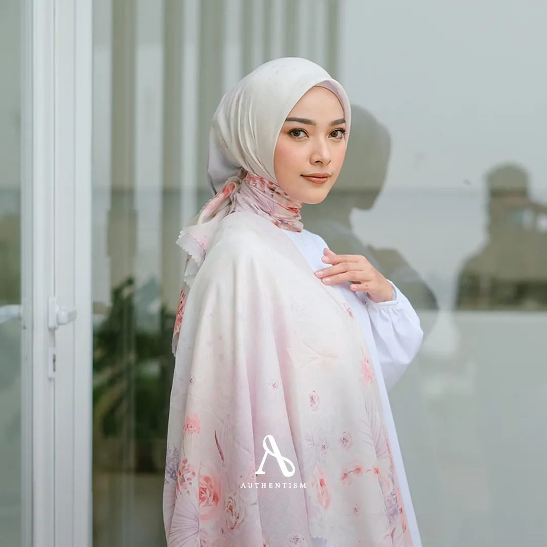 Amour Scarf - Image 7