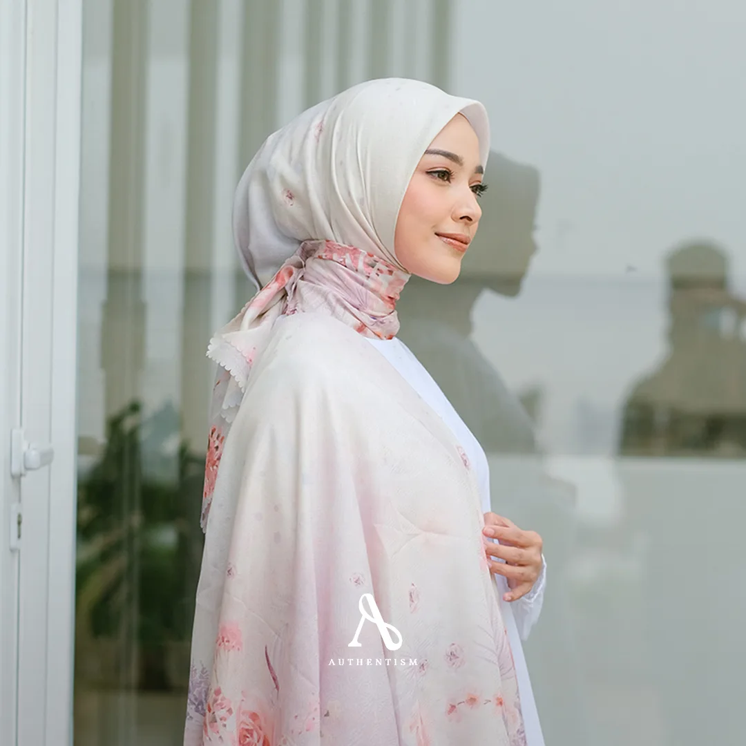 Amour Scarf - Image 9