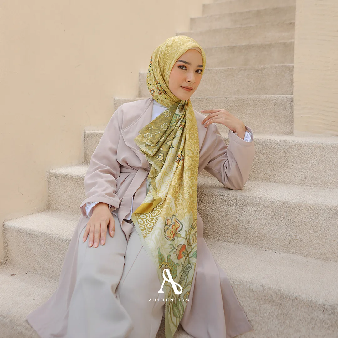 Sunstruck Scarf - Image 4