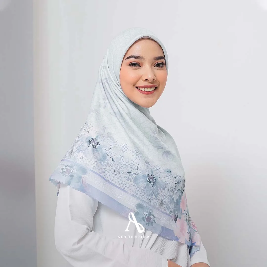 Cameron Lily Scarf - Image 5