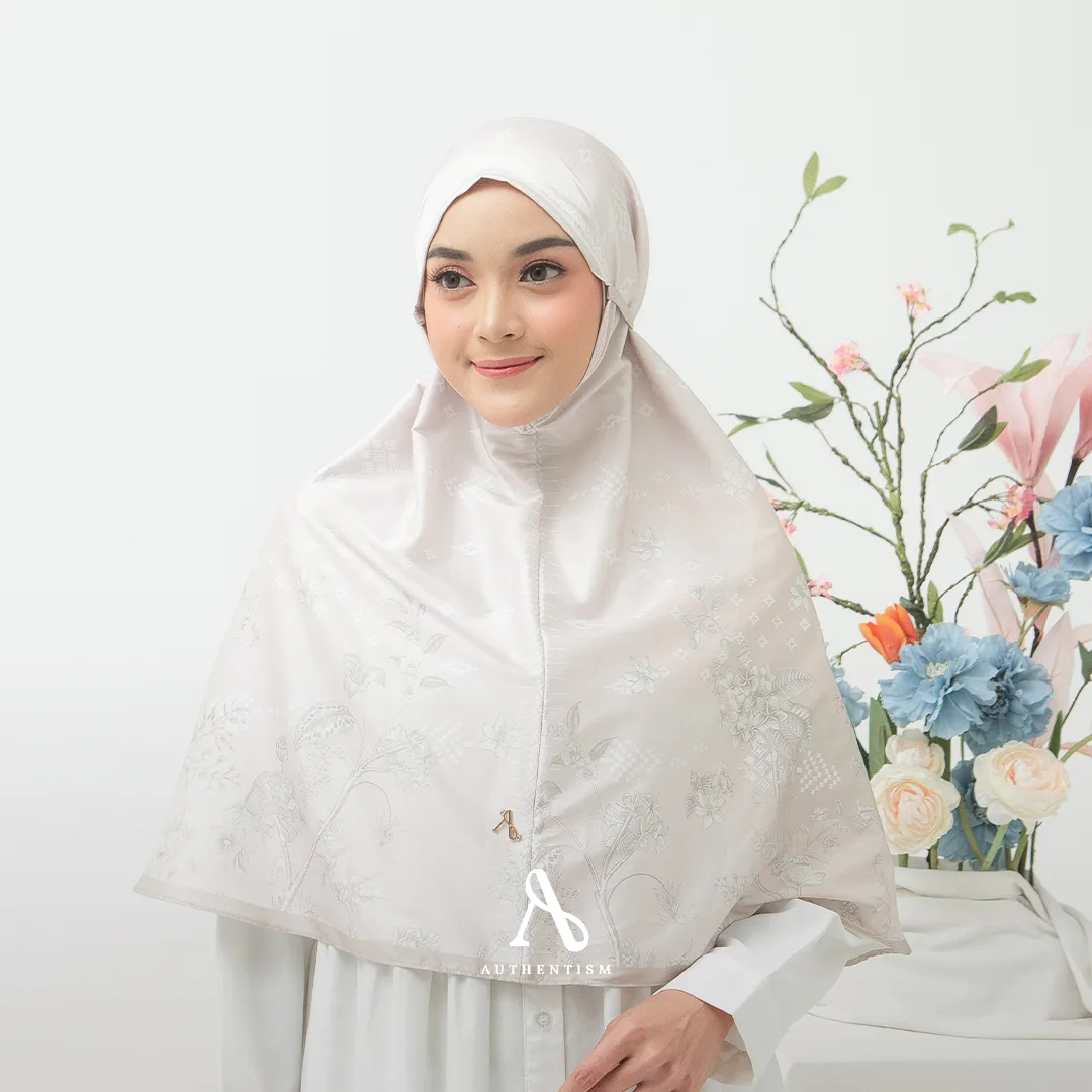 Janna Khimar - Ivory Lace