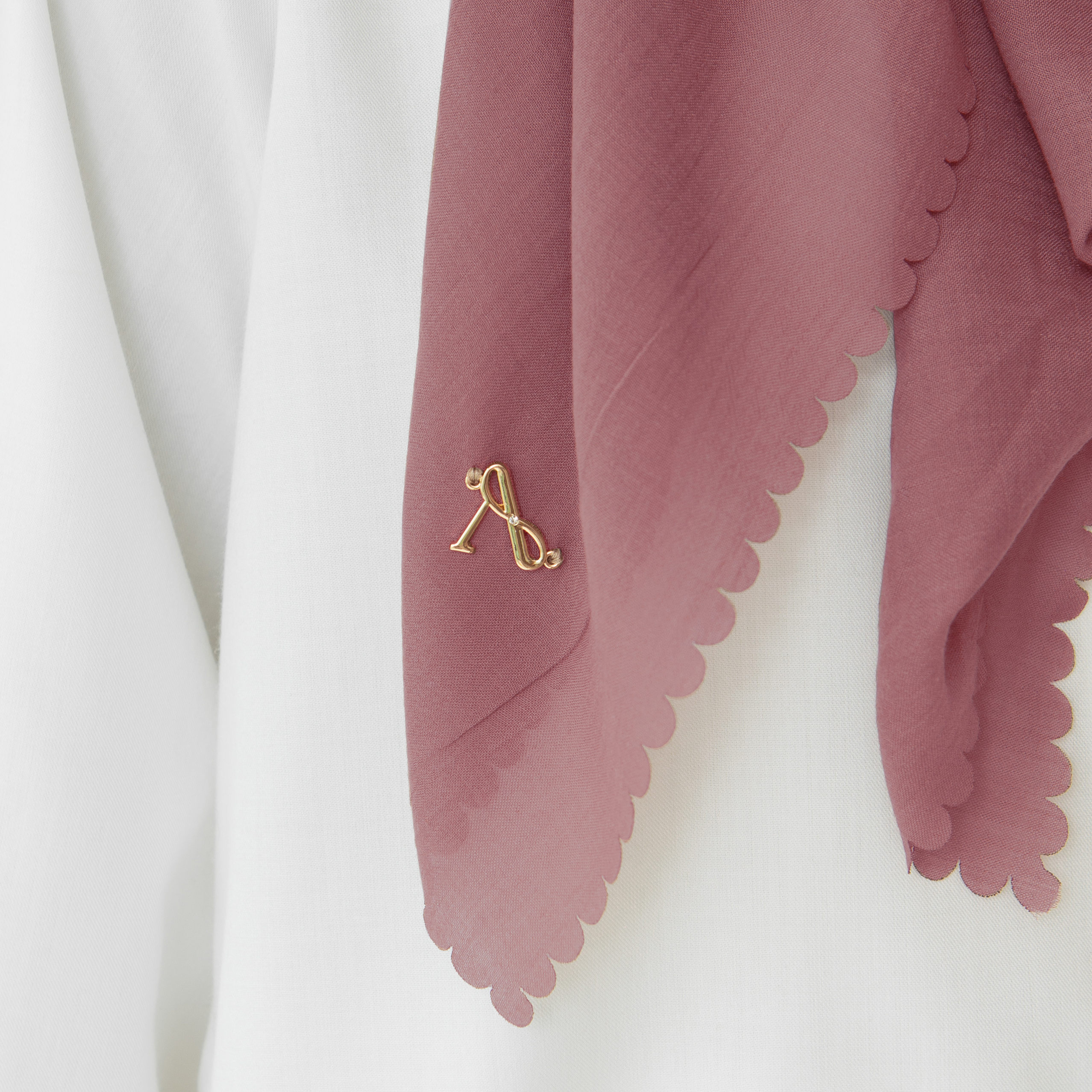 Raline Crimson Scarf - Image 5