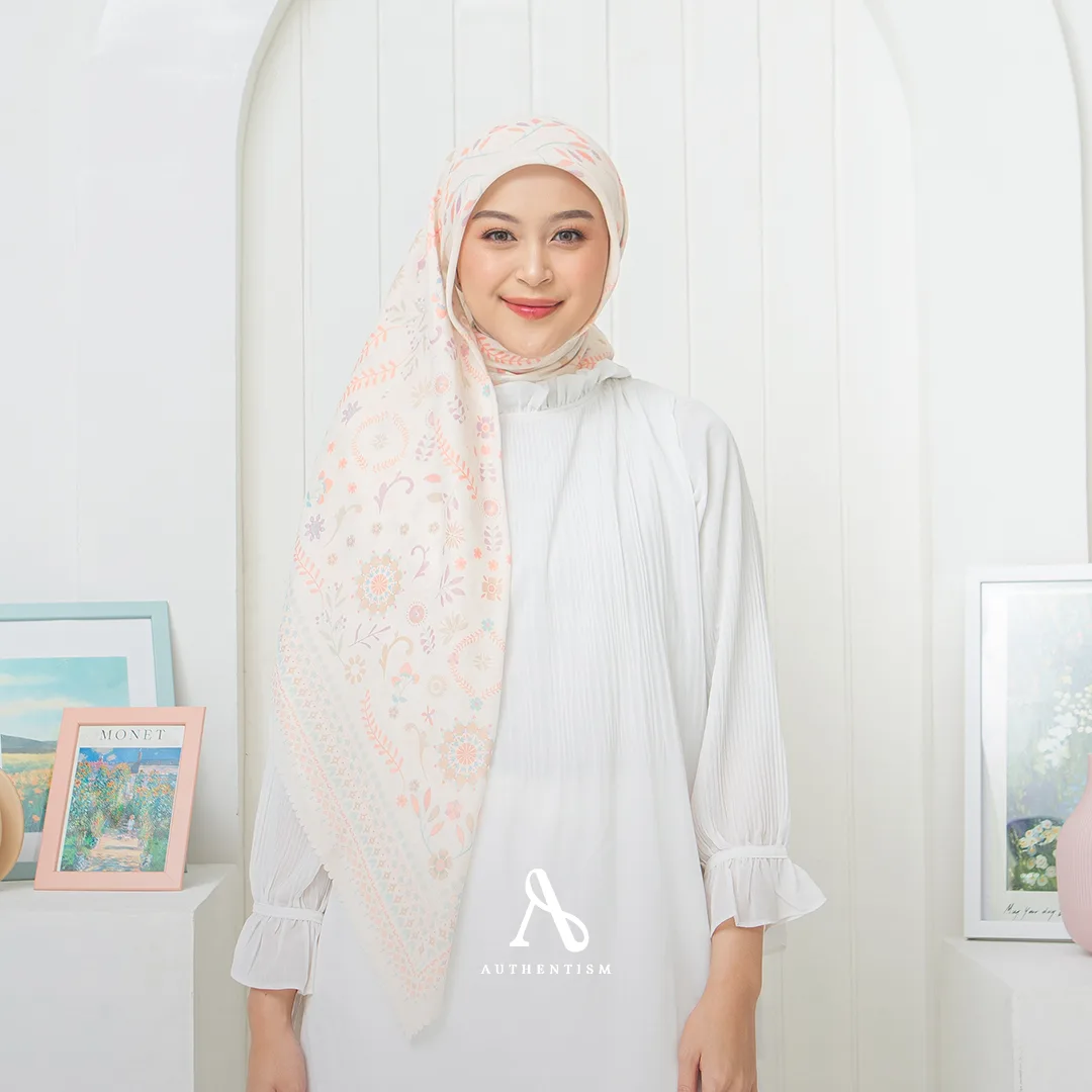 Charita Disha Scarf