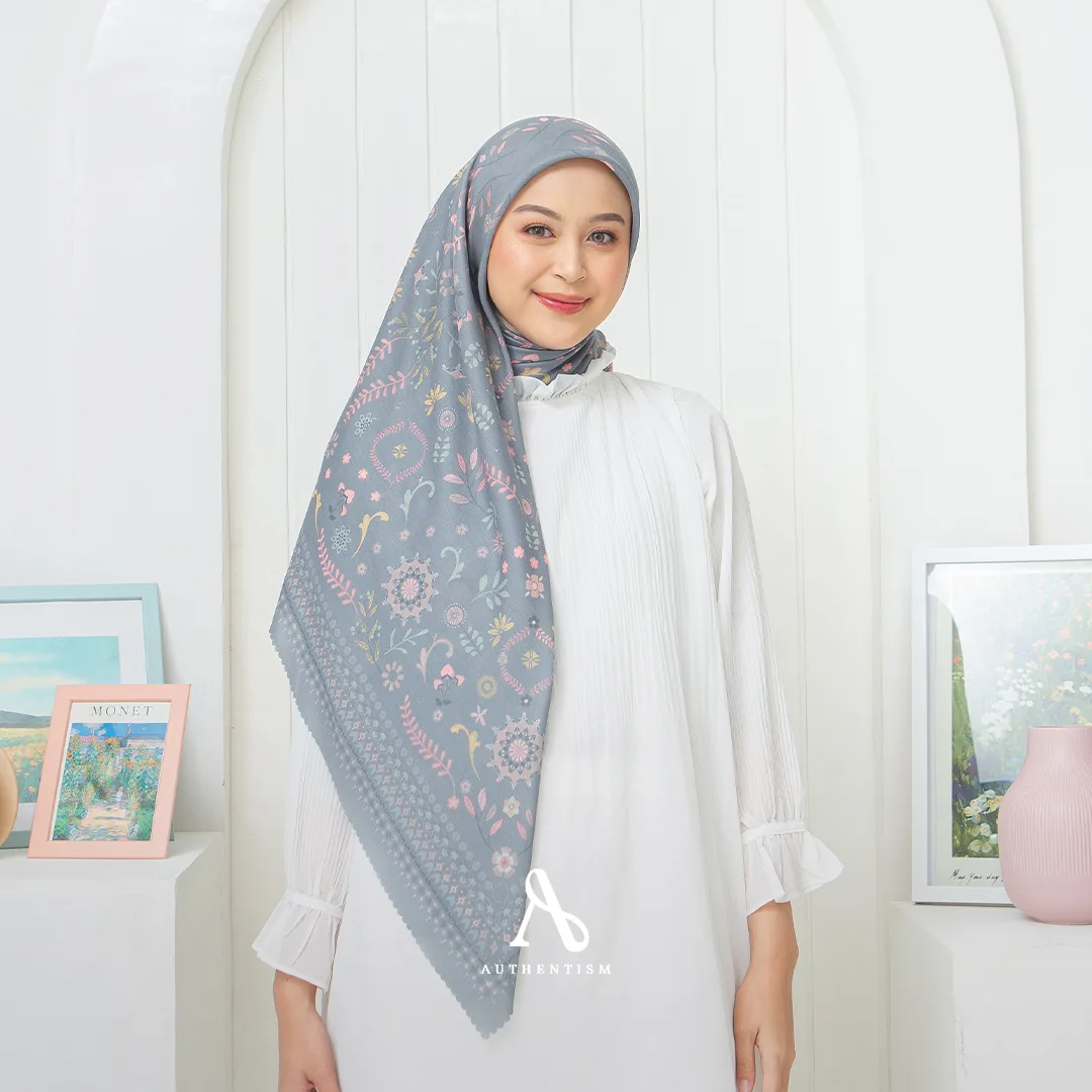 Charita Nidhi Scarf - Syar'i