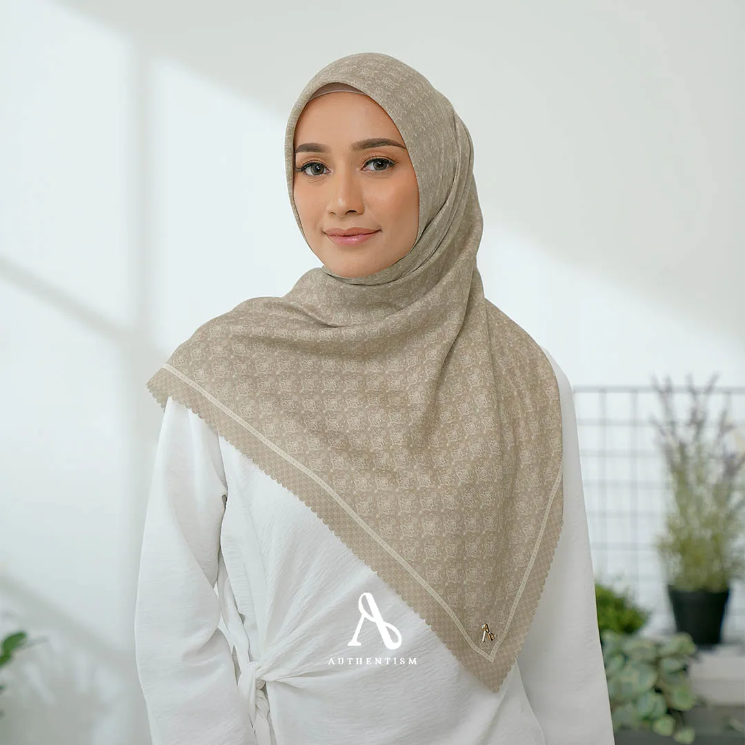 Mandala Pinus Scarf - Syar'i