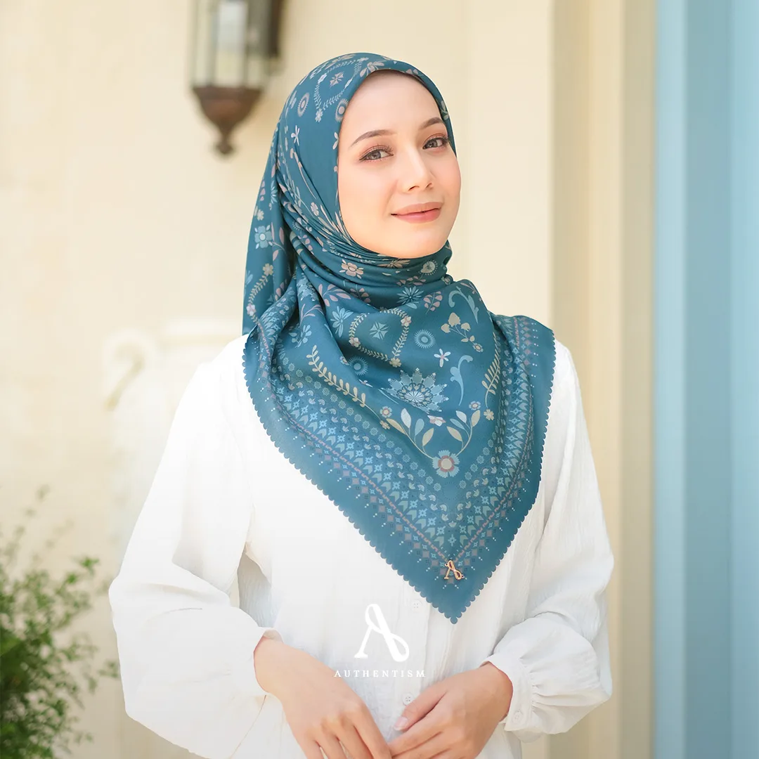 Charita Nitya Scarf - Syar'i