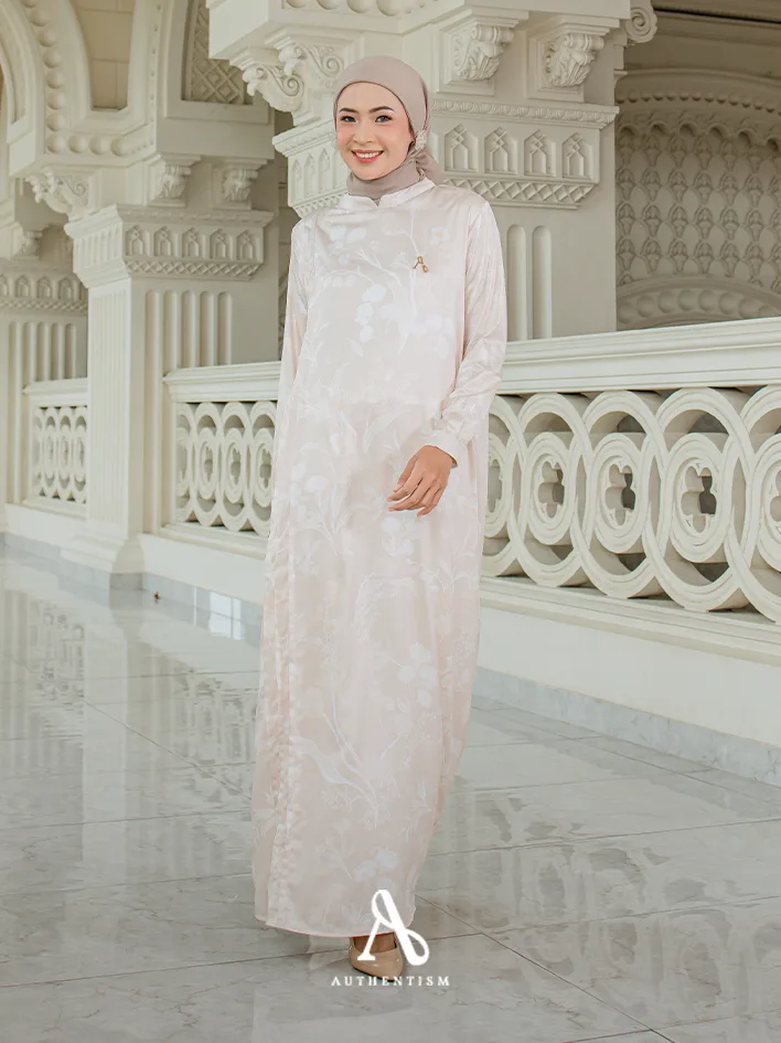 Liyana Dress Calinda