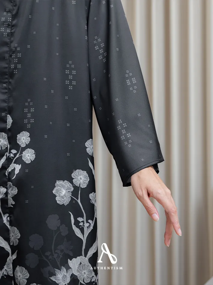 Anindya Izzati - Image 5