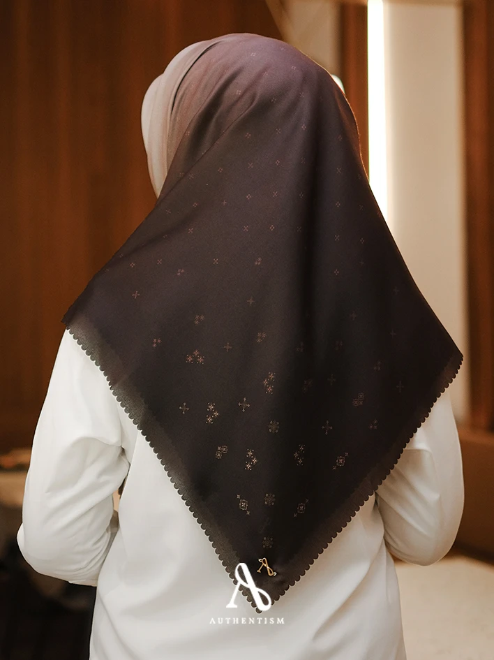 Esterika Samar - Image 3