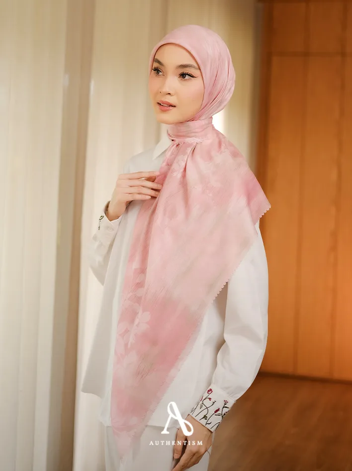 Ease Soft Scarf - Image 3
