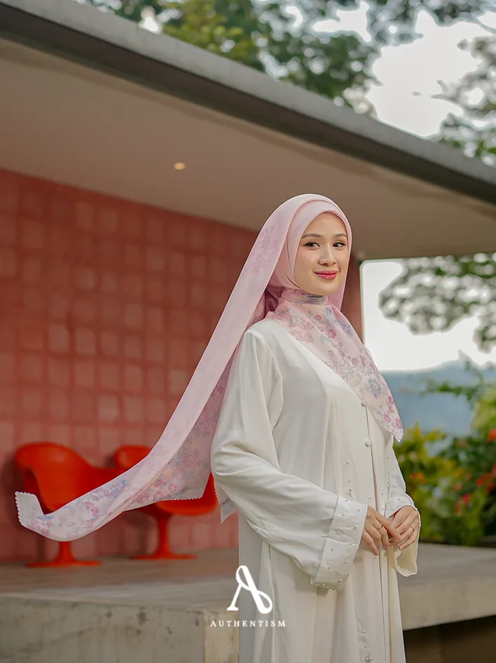 Bloome Soft Pink Scarf
