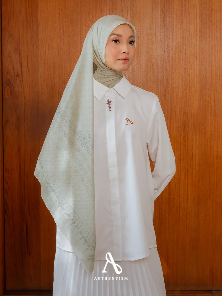 Laras Stone Scarf - Image 3